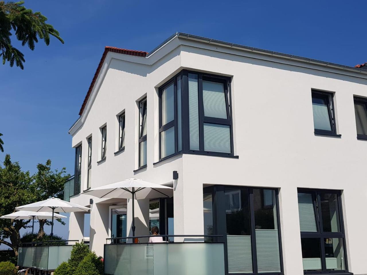 Haus Achtern Diek In Erster Reihe Am Meer Фемарн Екстер'єр фото